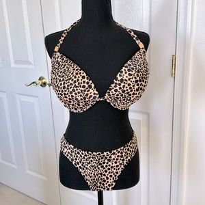 3 piece Leopard print Victoria’s Secret Bikini 🐆👙